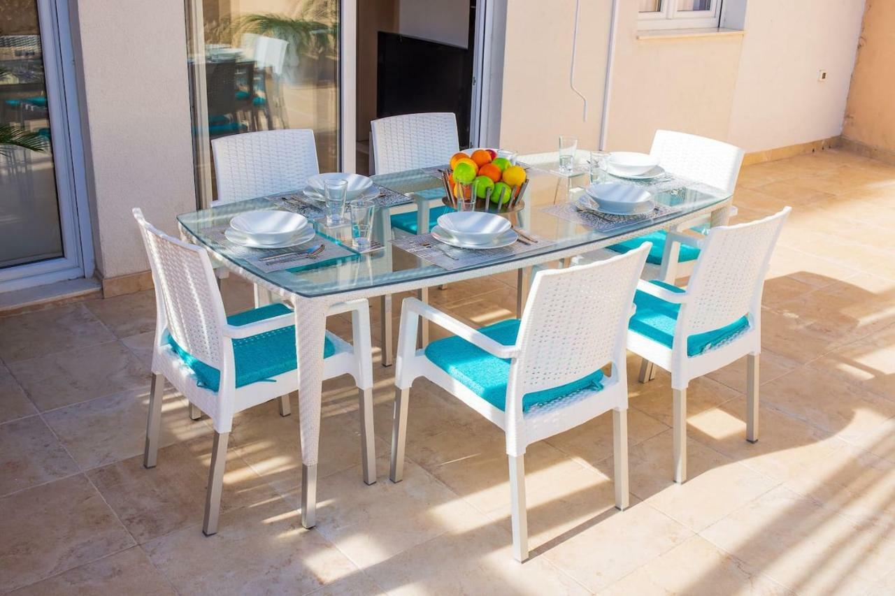 Ln New Apartment سبليت المظهر الخارجي الصورة